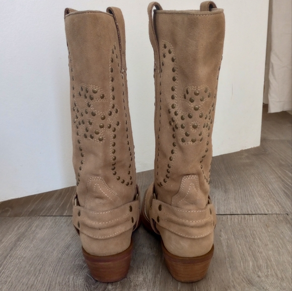 Women's Rocketdog Suede Leather Studded Motorcycle Boots Beige Size 6 - Picture 6 of 8